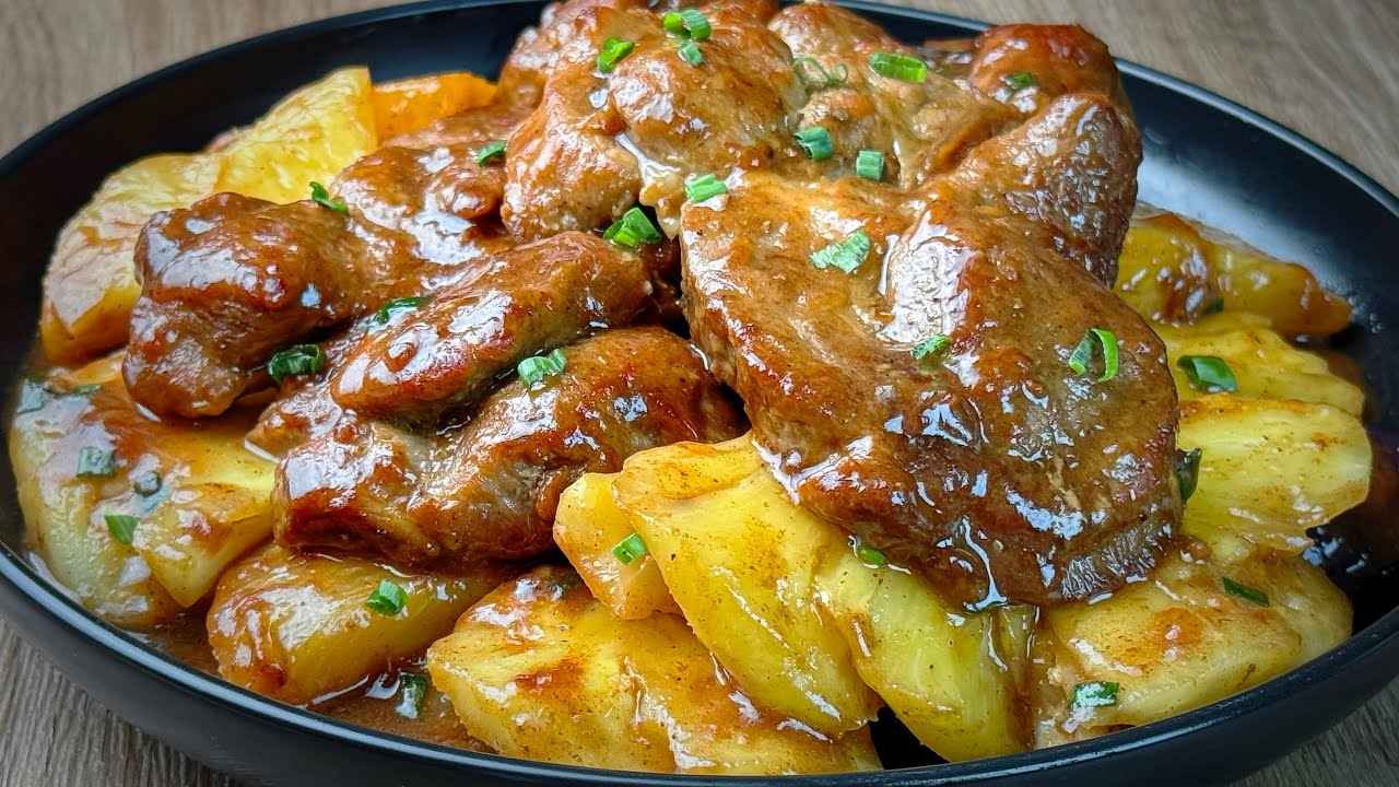 Pineapple Pork Chops Recipe | Juicy, Sweet & Savory
