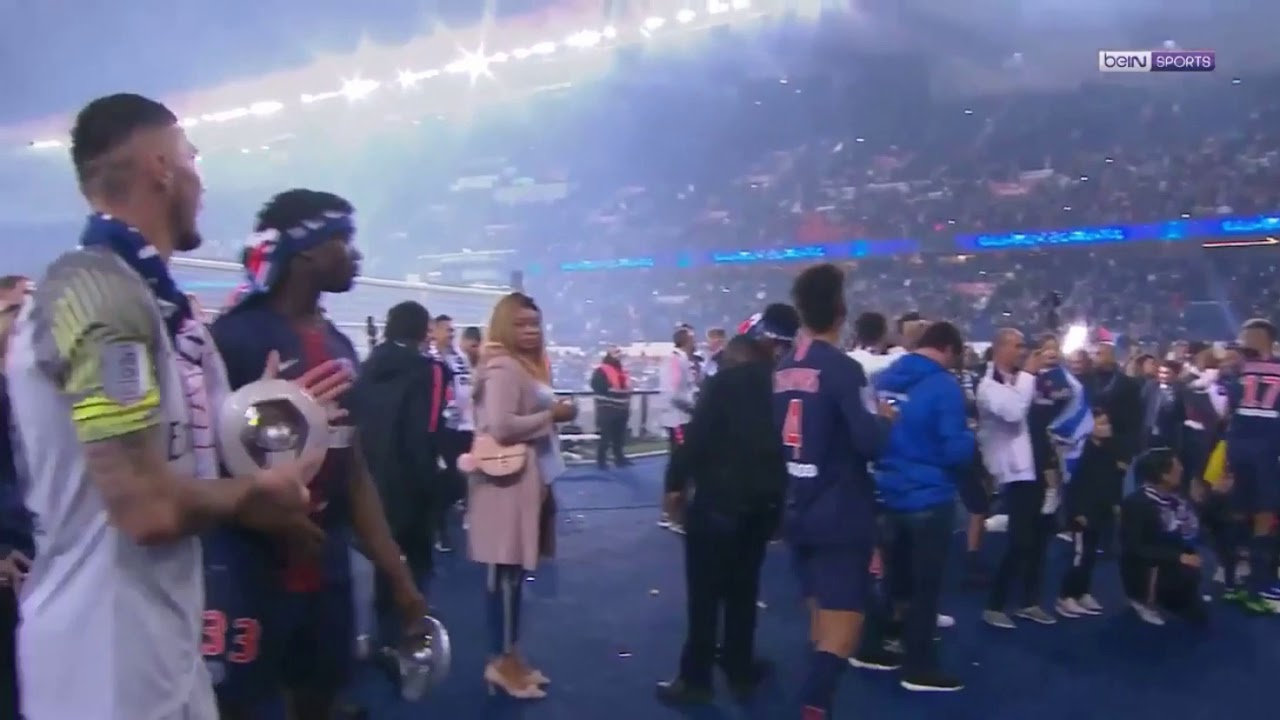 ULTRAS PSG - CHANT 