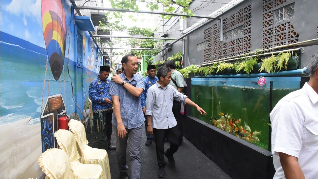 Kecamatan Duren Sawit Sambut Kunjungan Dirjen PPKL Kementerian LHK RI Tinjau Kolam Gizi Malaka Jaya