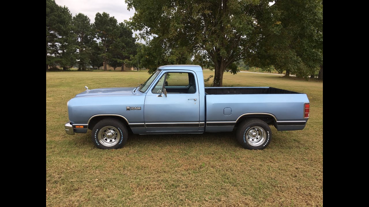 Blue Meanie Finished! Homemade shackles and Cherry Bombs! 87 Dodge D100