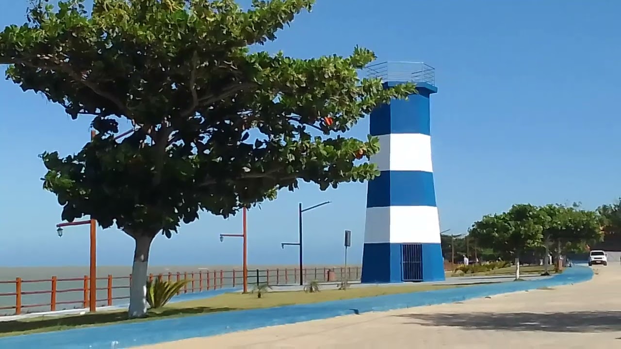 FAROL  NOVA VIÇOSA  BAHIA 