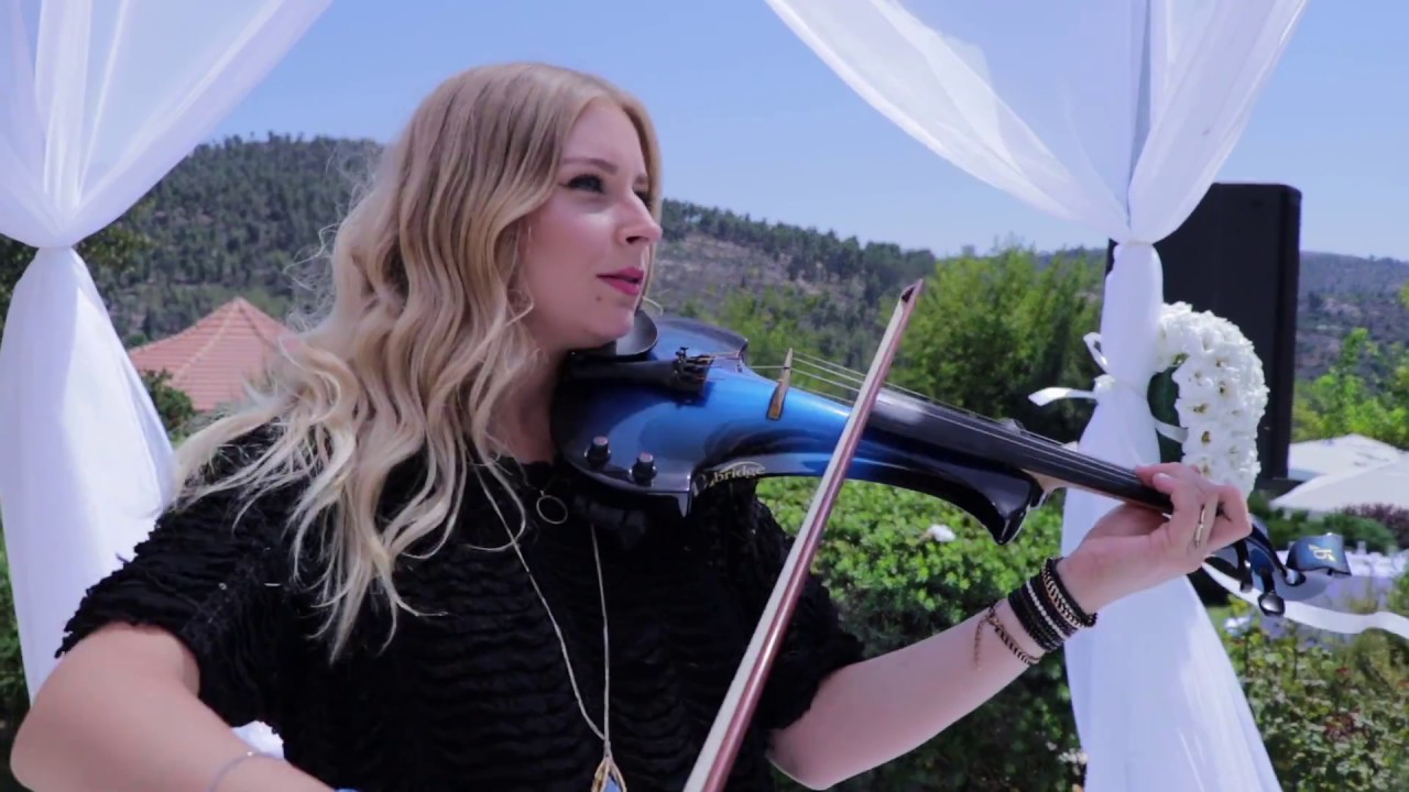 Alexandra - Lost on you | Acoustic version