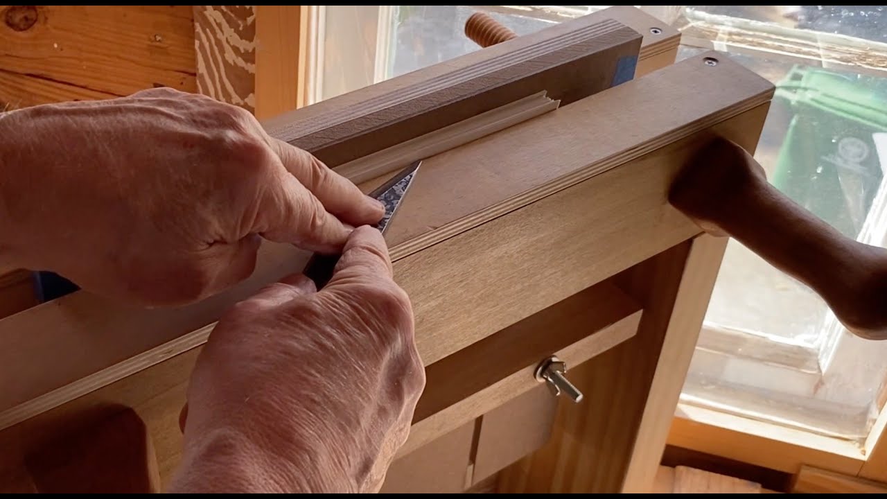 trimming book edge