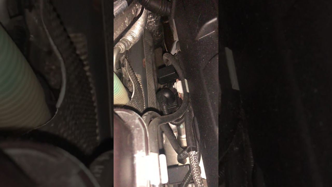 08 BMW 335i N54 Engine sucking noise