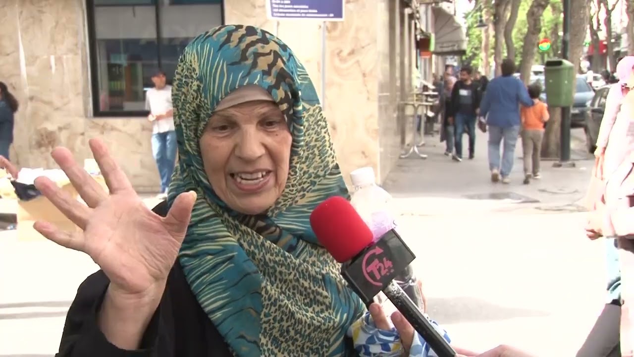أنا وراجلي نصرفو شهريا مليون نصف..برشا غلاء..معاش فرحانين حتى بعلوش العيد..ياحسرة كنا نشروه قبل بشهر