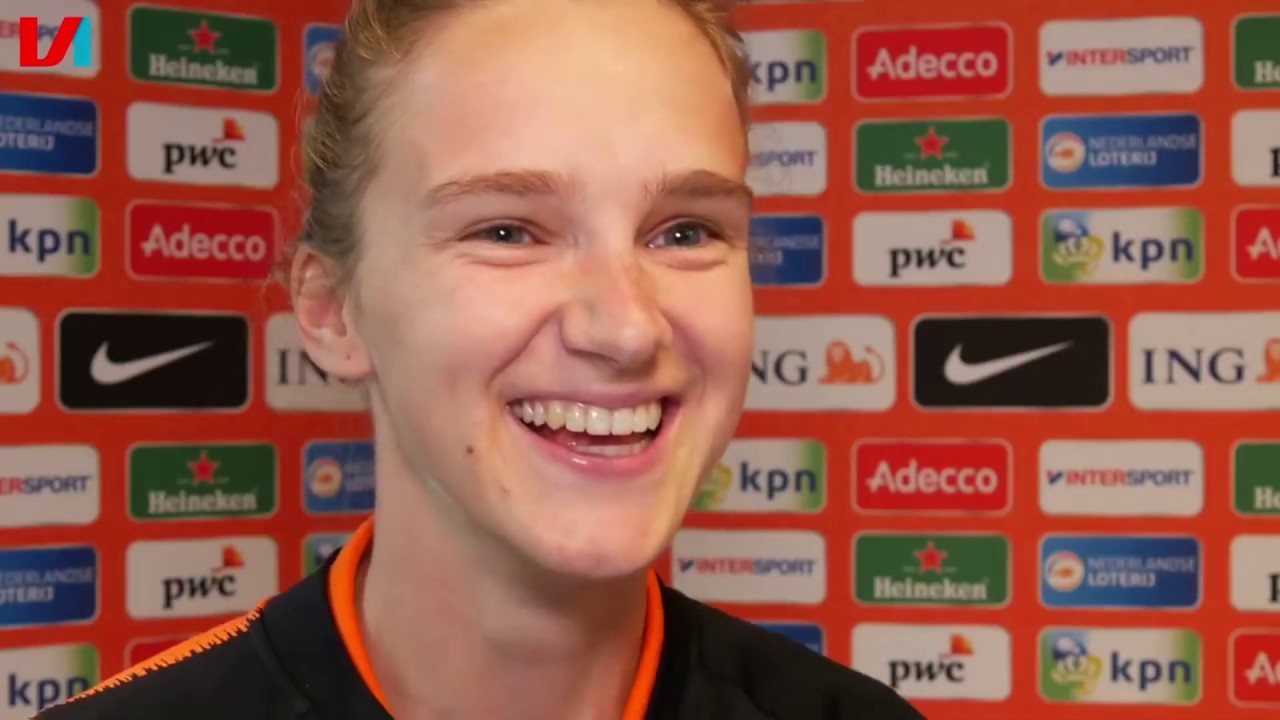 Getting personal with Vivianne Miedema (English subtitles)
