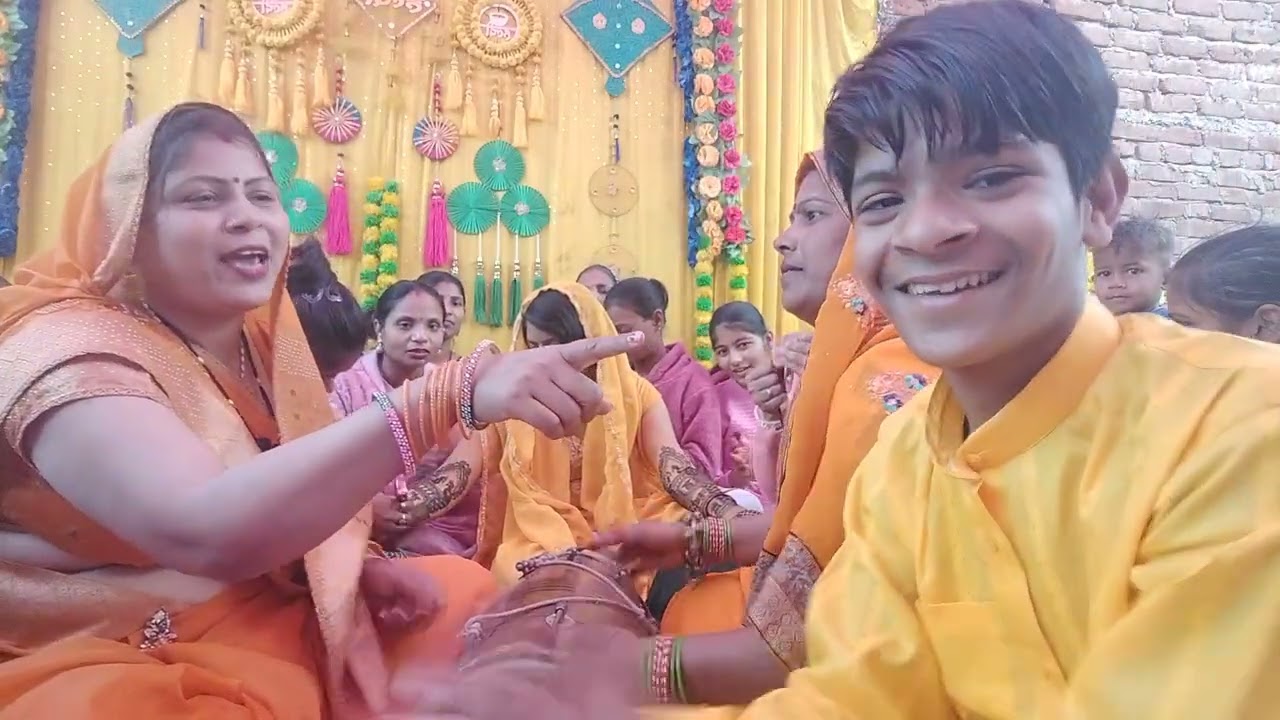 दिल को छू जाने वाली #बन्नी♥️ गीत भेज कर छोटे भैया को मुझे जल्दी बुला लेना 🌹👌