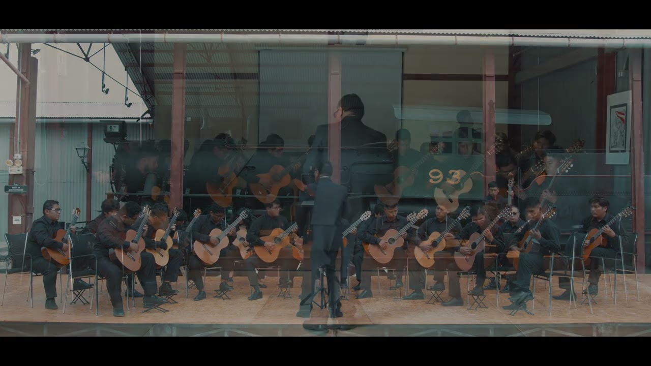 ORQUESTA DE GUITARRAS  