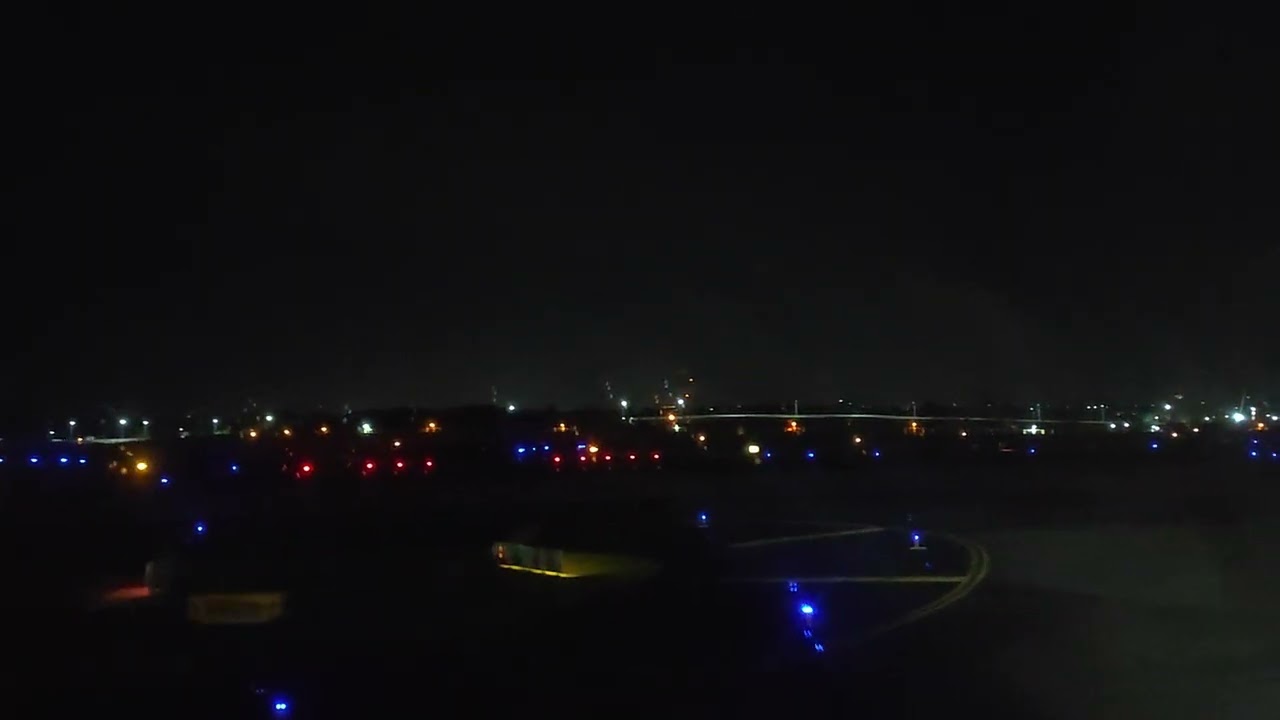 Preparing for night take off #travel #trending