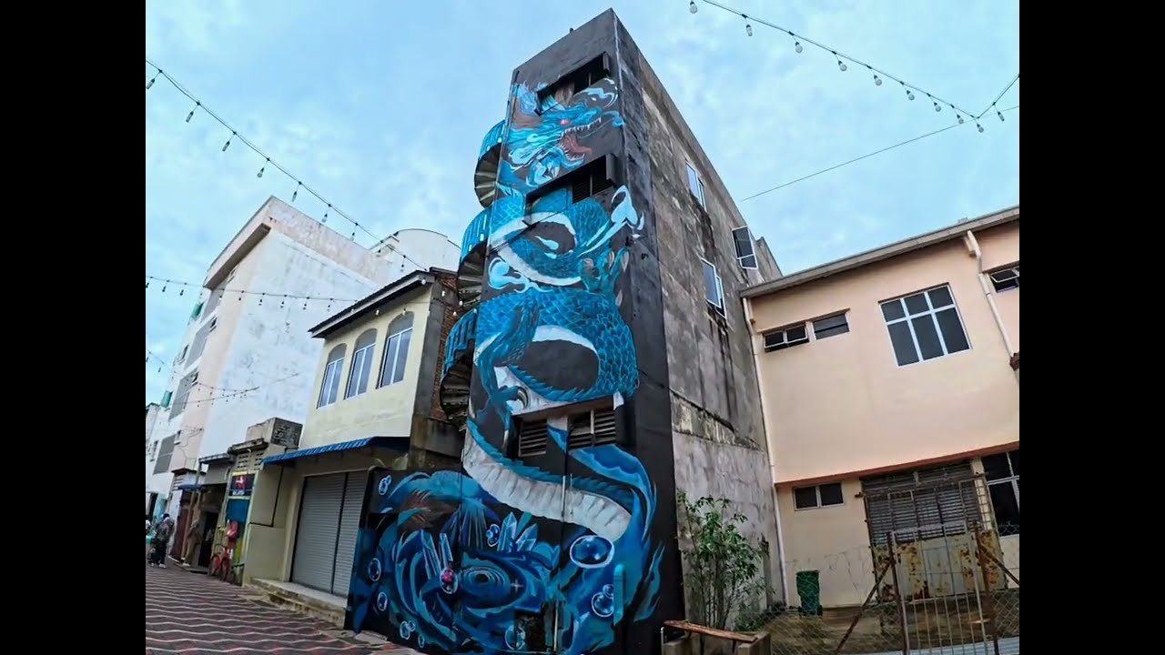 1 Day in Kuantan: Mural Art Street, 188 Tower& Viral Cheesecake!