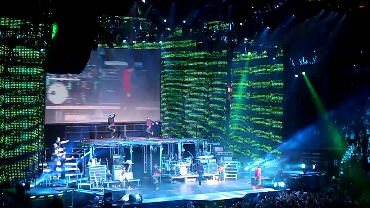 Justin Bieber - One Time - Live Vancouver Oct 19 2010