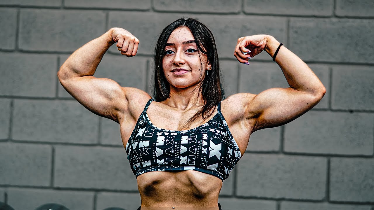 CONHE&Ccedil;A A NATURAL de 18 ANOS MAIS FORTE DO BRASIL (Amandinha)