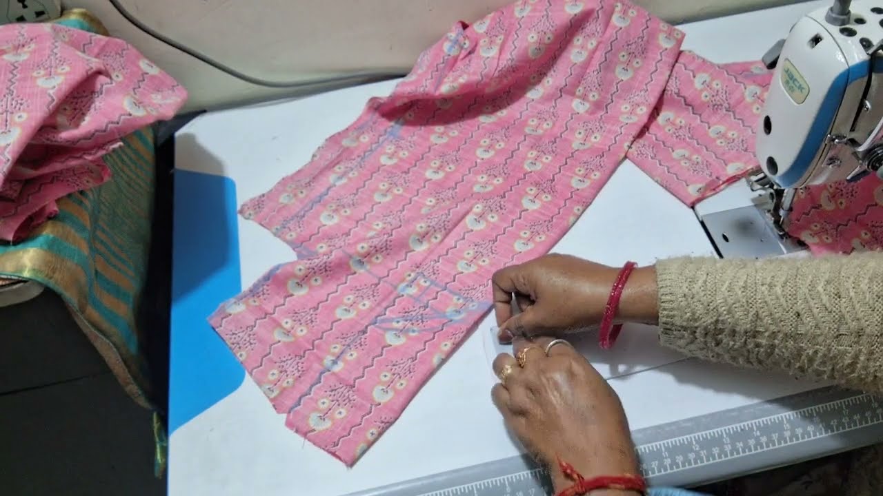 कुर्ति में हाफ कॉलर लगाने का सबसे आसान तरीका! आगे के गले का डिजाइन की cutting and stitching!