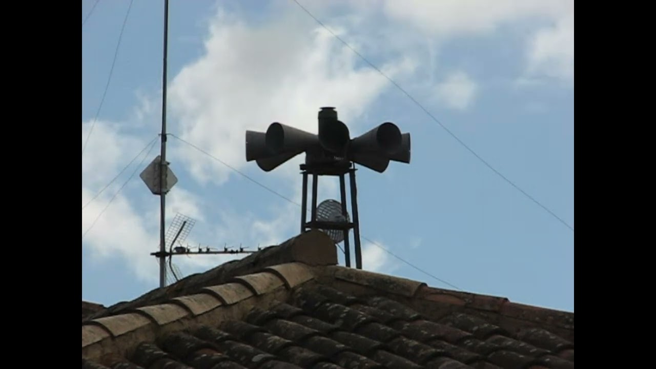 CEN siren test in Le Val, France