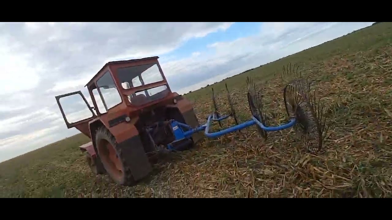 #tractorvlog  Am greblat sa facem baloti de coceni