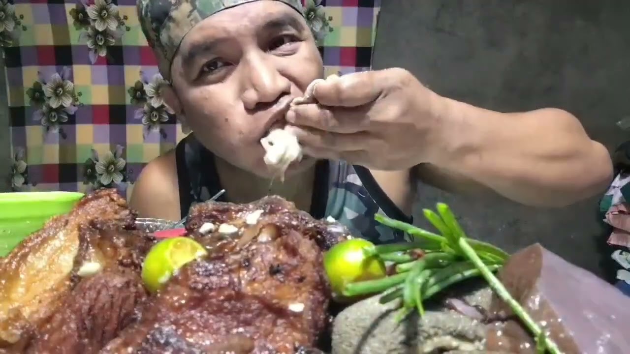 LETCHON KAWALI GRABE SUBRANG YUMMY AT MY TUAL TUALIA NG BAKA AT MY ATAY NG BAKA