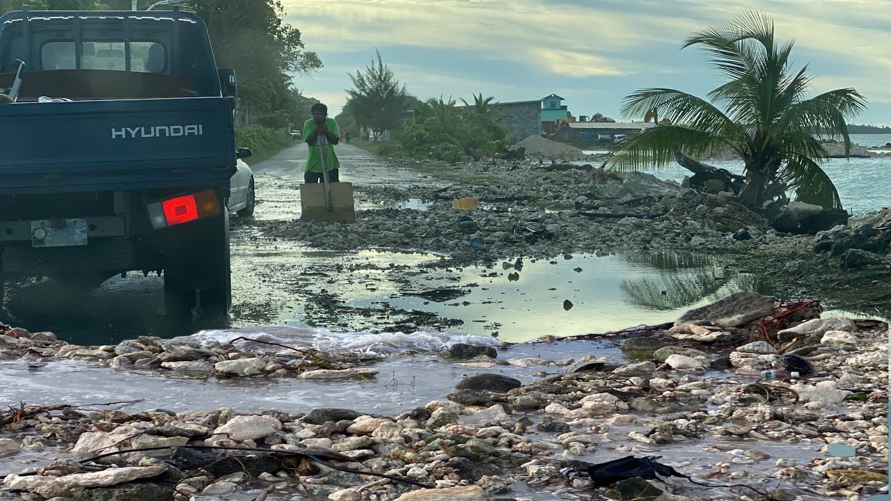 King Tide у аэропорта атолла Маджуро, Маршалловы острова
