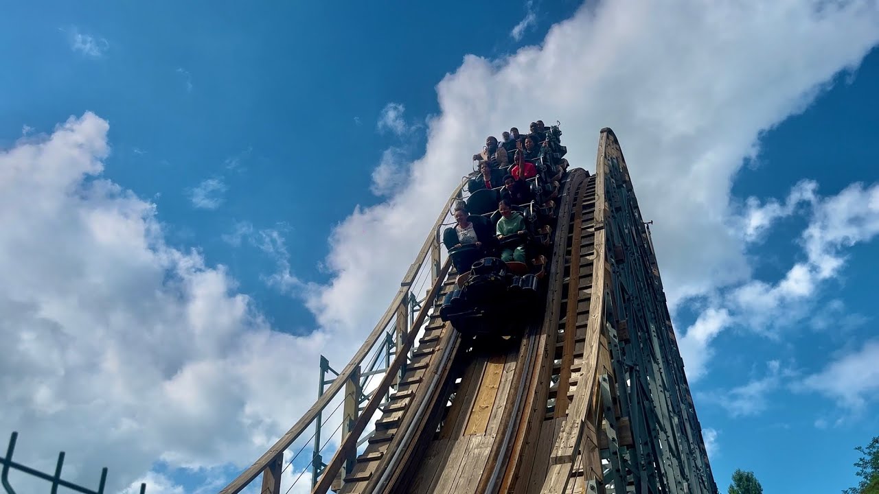 FRONT ROW POV &ndash; Wood Express at Parc Saint Paul | 4K 