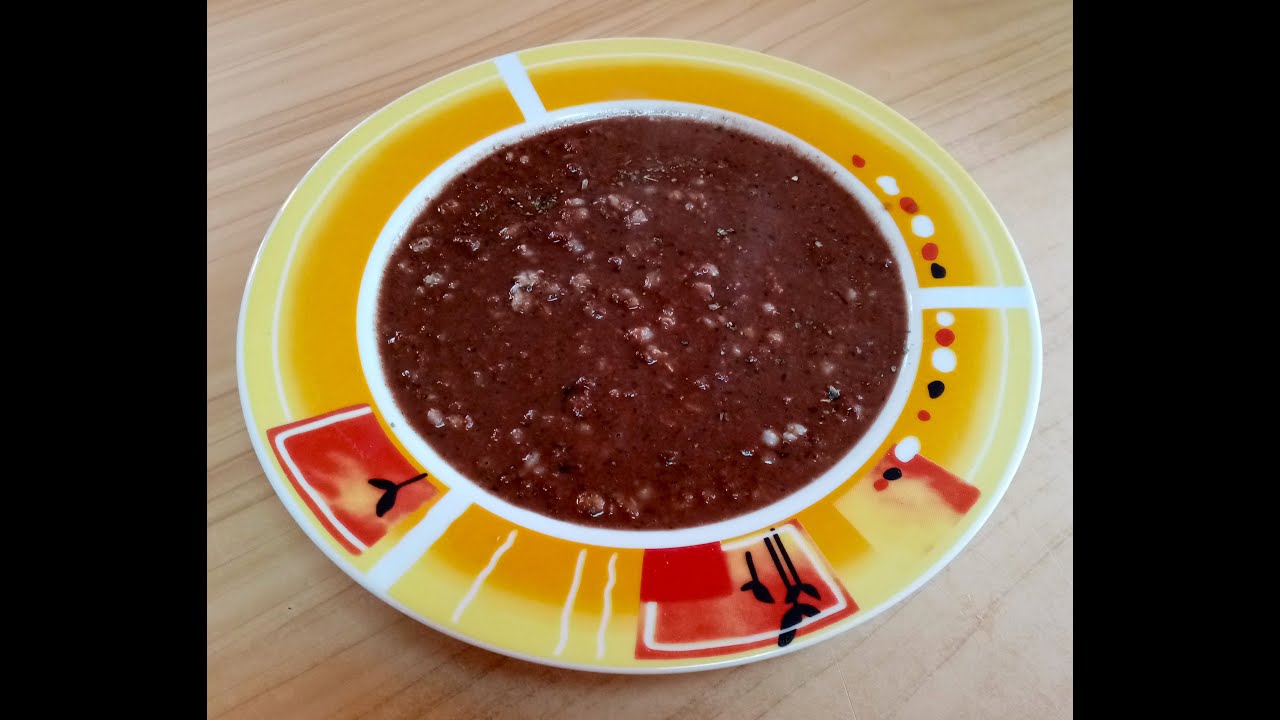 Zabijačková černá polévka s kroupami bez zabijačky