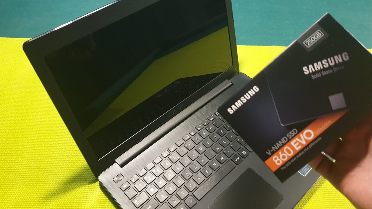 Wymiana dysku w laptopie ASUS na dysk SSD instrukcja krok po kroku.