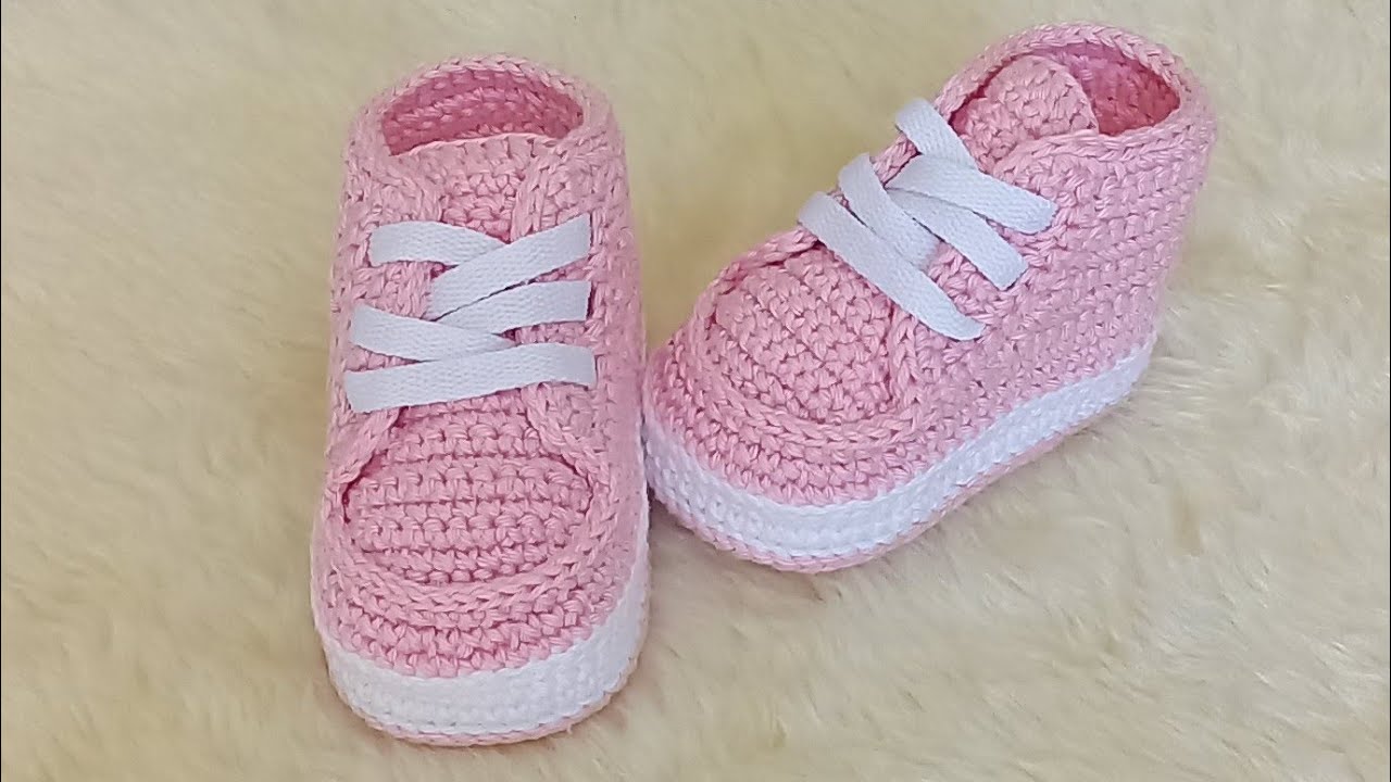 Sapatinho de crochê para bebê 👟 Tênis de crochê Tam. 9cm
