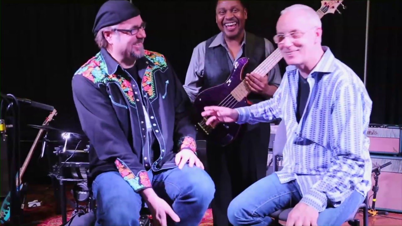 What's New With PRS w/ Paul Reed Smith and Greg Koch  •  NAMM 2013