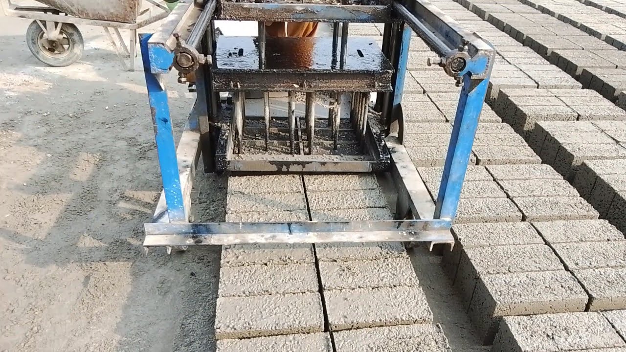 Masala concrete etc. is being prepared for making blocks. #bashirsaivra 