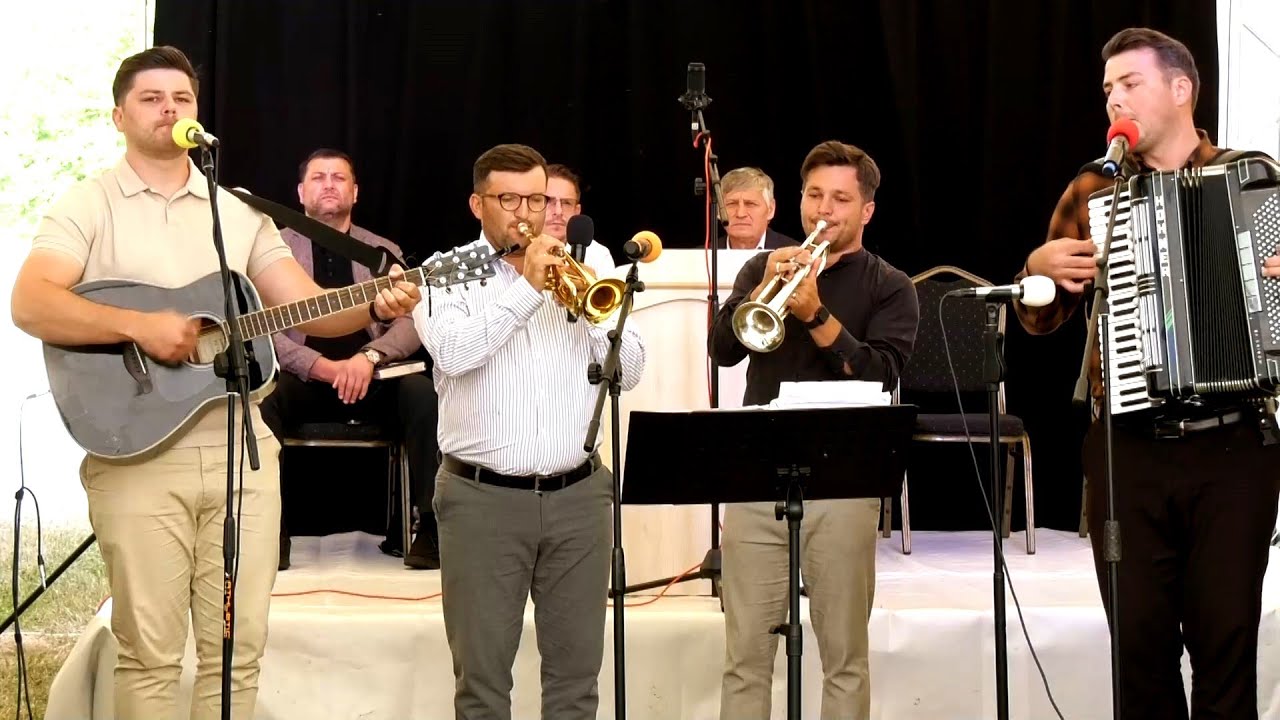 Frații Opriș 50 minute de muzică la DERNA-Bihor