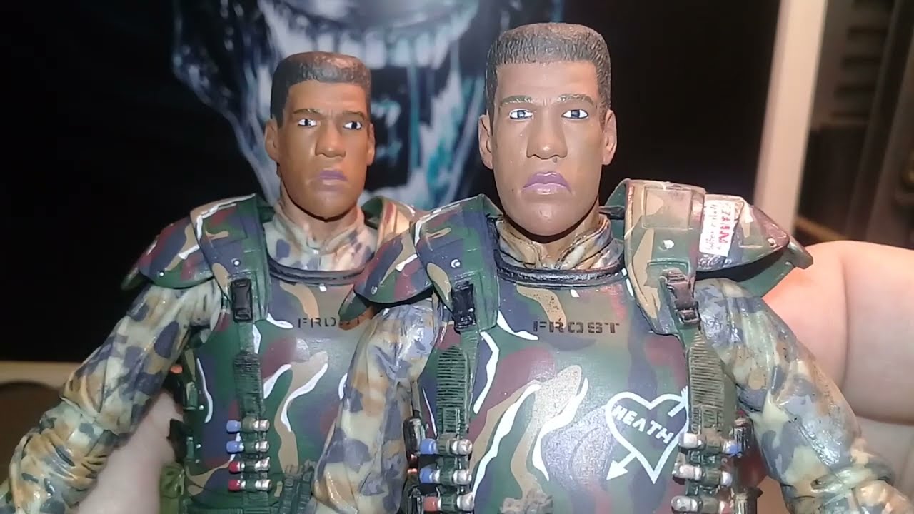 Knock Off vs Original! Neca Private Frost (Series 9) from Aliens film.