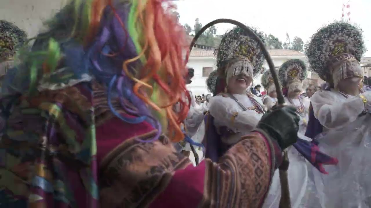 Pasacalle Mama Huarina Reina del Ande