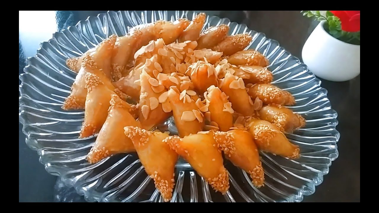 بريوات باللوز أكثر من روعة👌 معلكين و مقرمشين و الحل إلى  عقدة اللوز طلقت الزيت