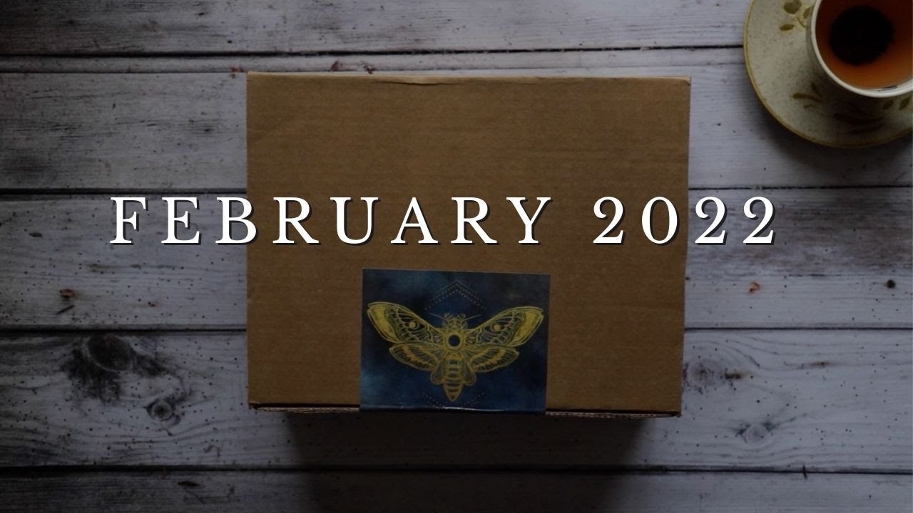 The Witches Box Unboxing & Oracle Deck Flip Through