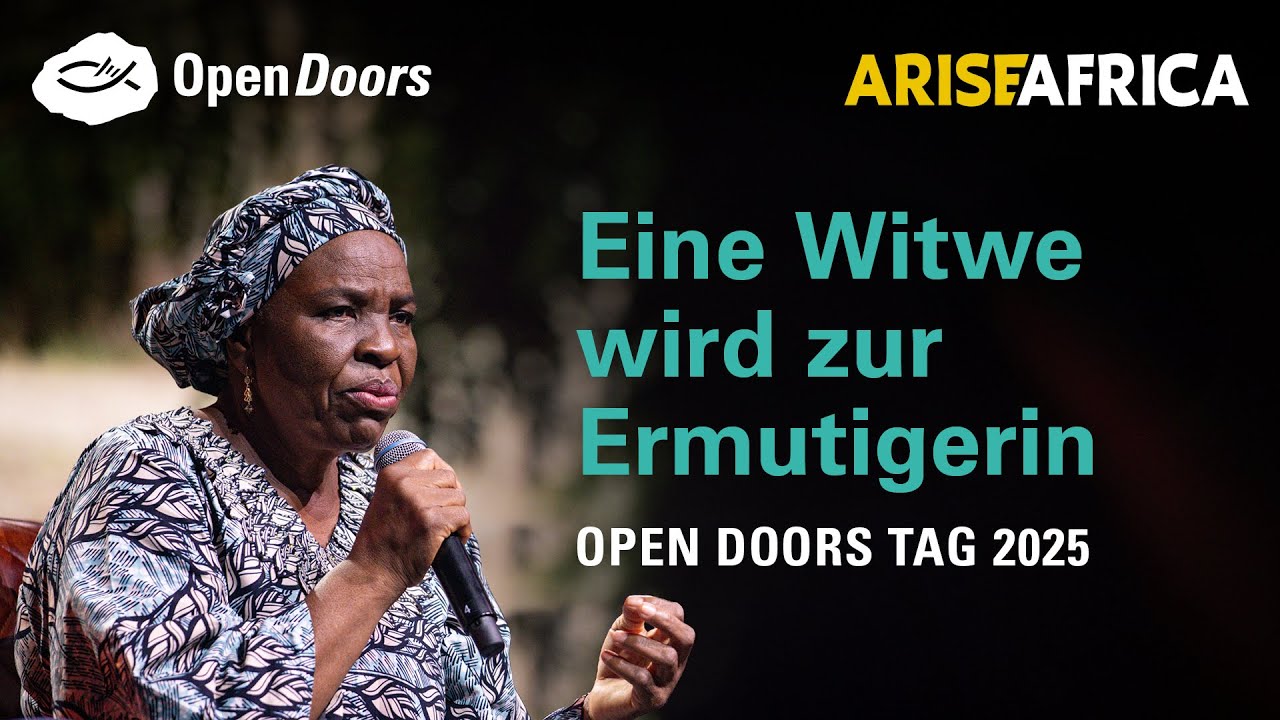 Eine Witwe wird zur Ermutigerin - Interview mit Afordia aus Nigeria | Open Doors Tag 2025