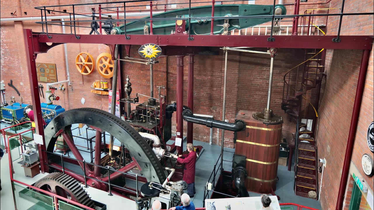 CELLARSCLOUGH MILL MCNAUGHT COMPOUND BEAM ENGINE - BOLTON STEAM MUSEUM ENGINE SPOTLIGHT #5