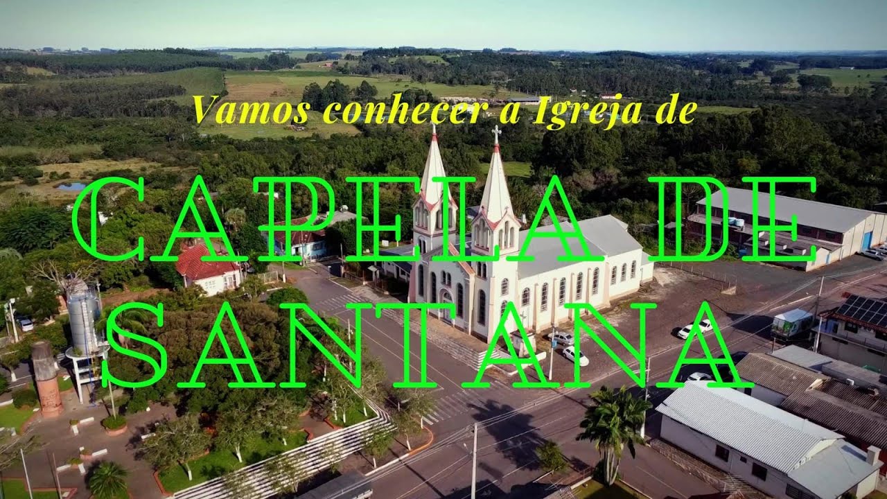 CAPELA DE SANTANA/RS, BRASIL, SOBREVOANDO A PRINCIPAL IGREJA DA CIDADE.