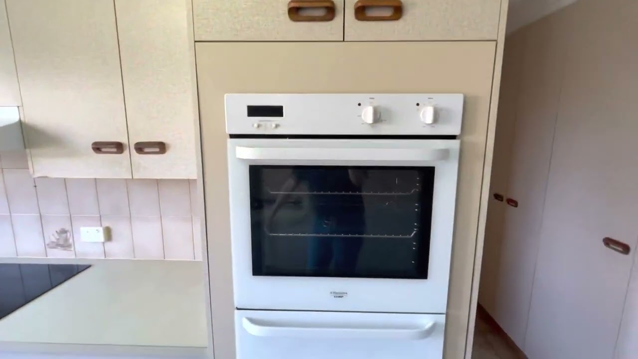 2/5 Allara Street, Warana