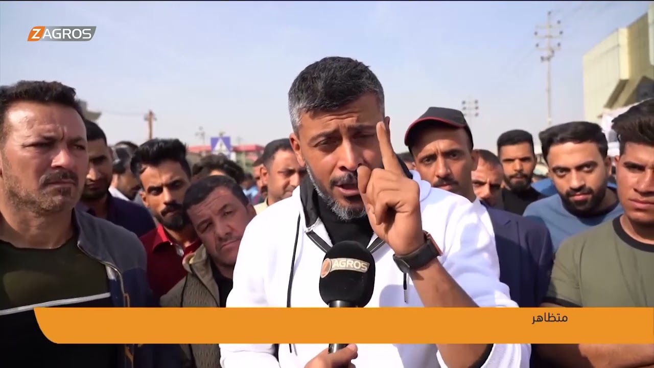 البصرة.. محاضرون وإداريون يواصلون اعتصامهم للمطالبة بالتثبيت على ملاك وزارة التربية