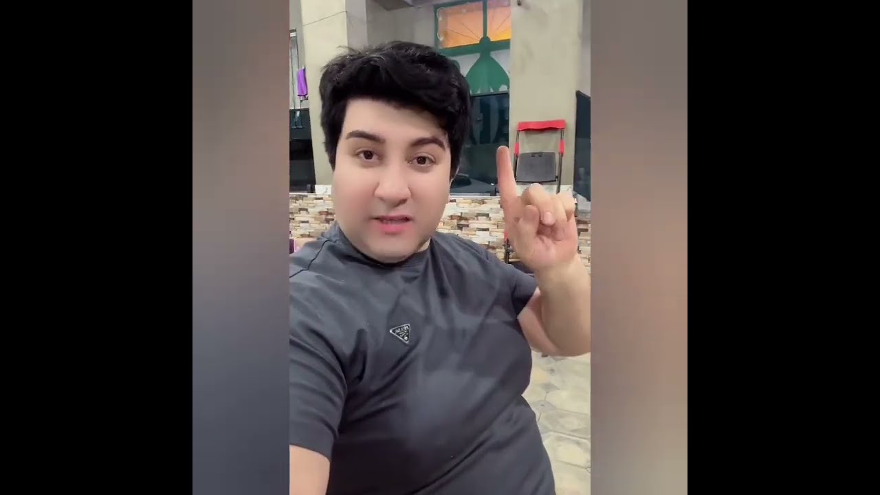 Baboş əsəbləşib həyətin su basıb pulun alıb aldadıblar😲