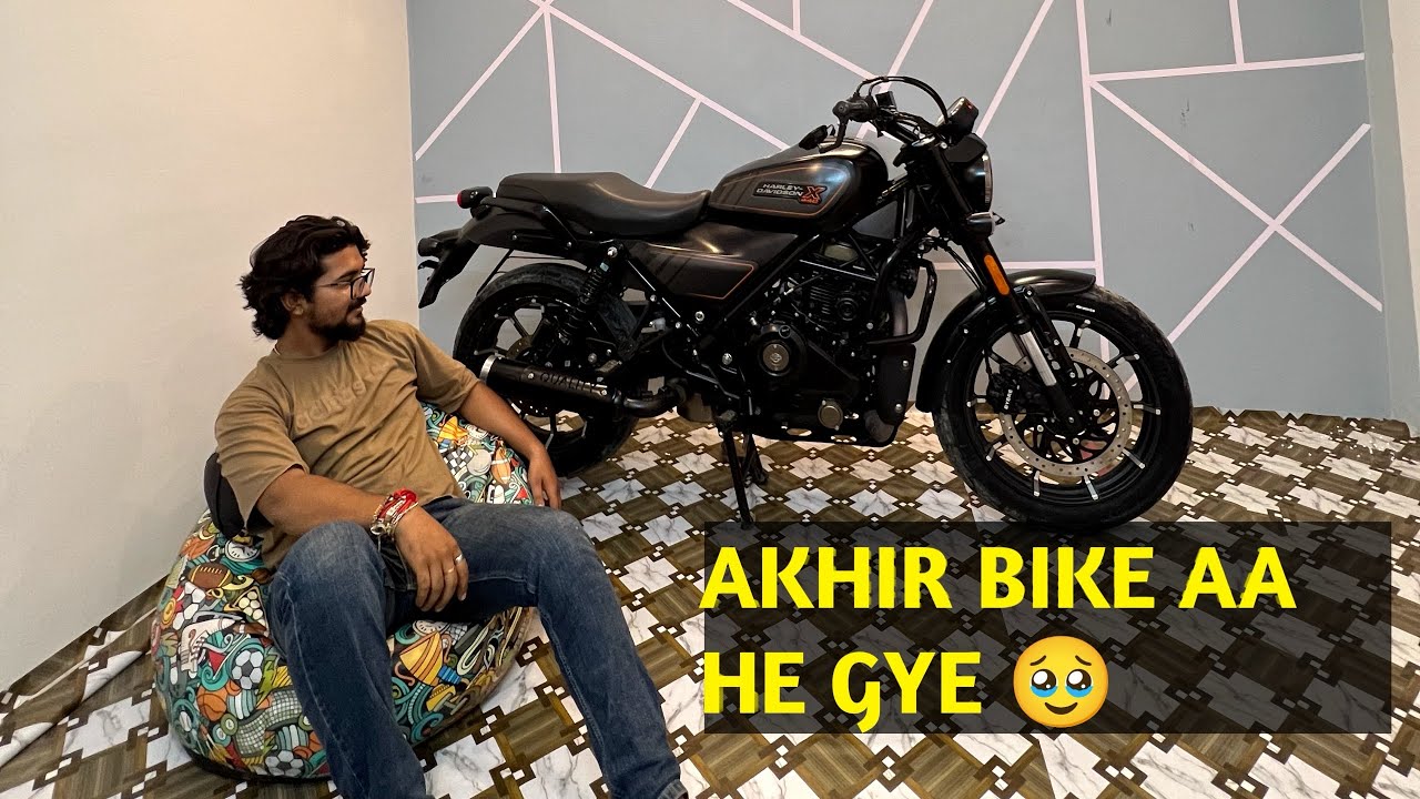 Akhir bike aa he gye apne studio mai 🥹
