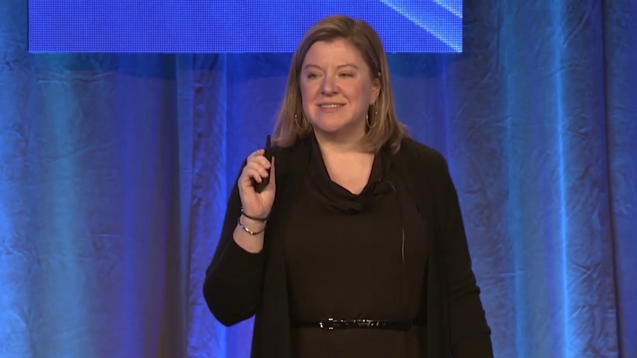 Jeannie Walters - Customer Experience Keynote Speaker & Leader