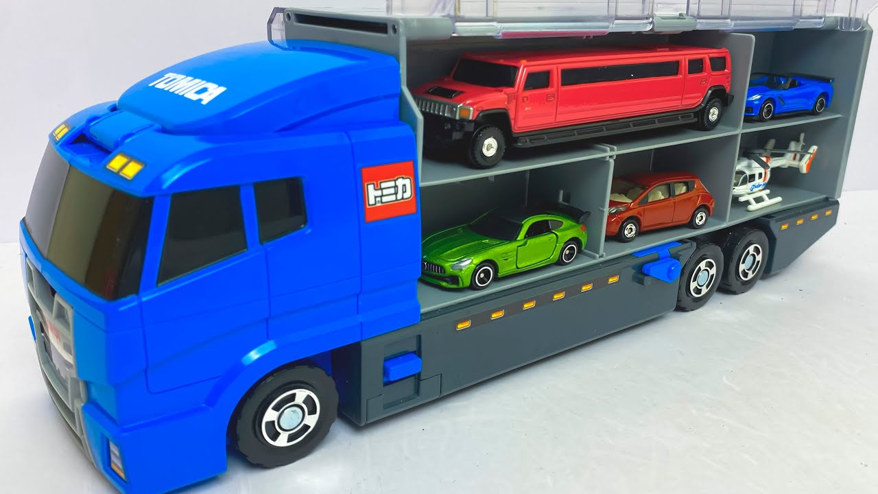 トミカ☆はたらくくるまのトミカのミニカーを開封してコンボイへ収納します！Unboxing Tomica working car minicars in the convoy!