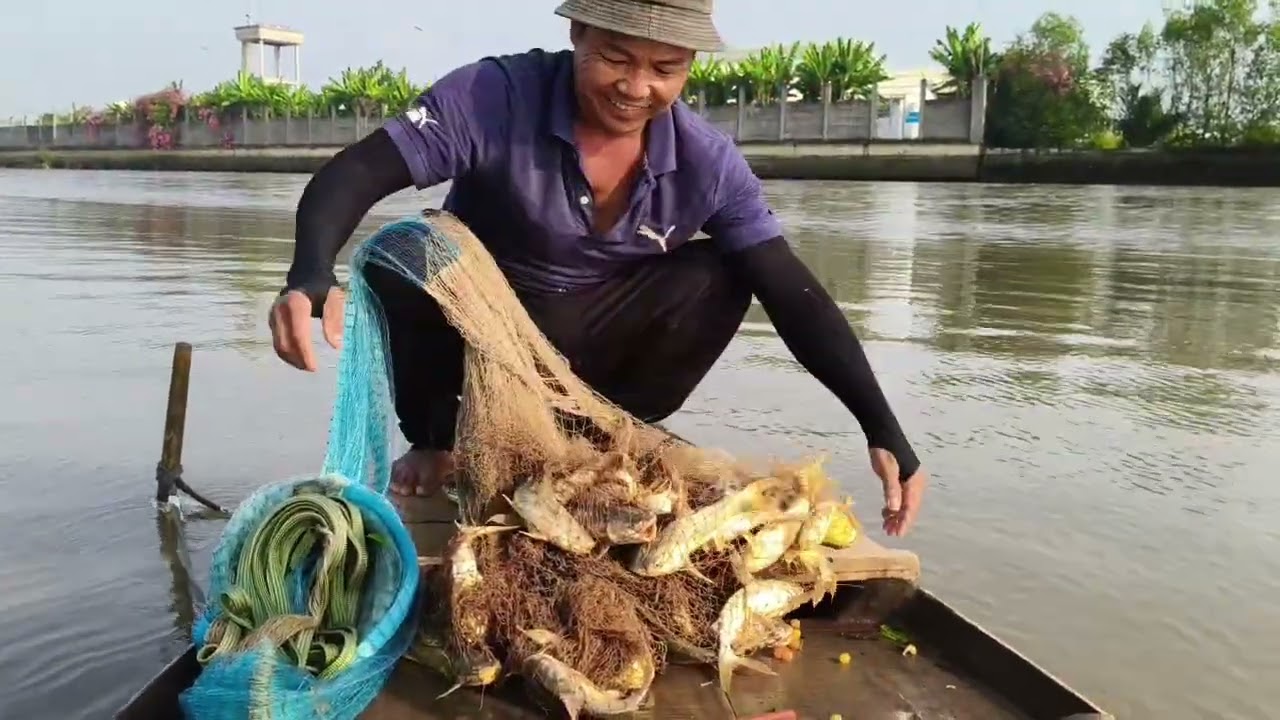 Cảng huyền thoại đến hẹn lại đi chài có mấy chài là kiếm mười mấy hai chục ký như liền 