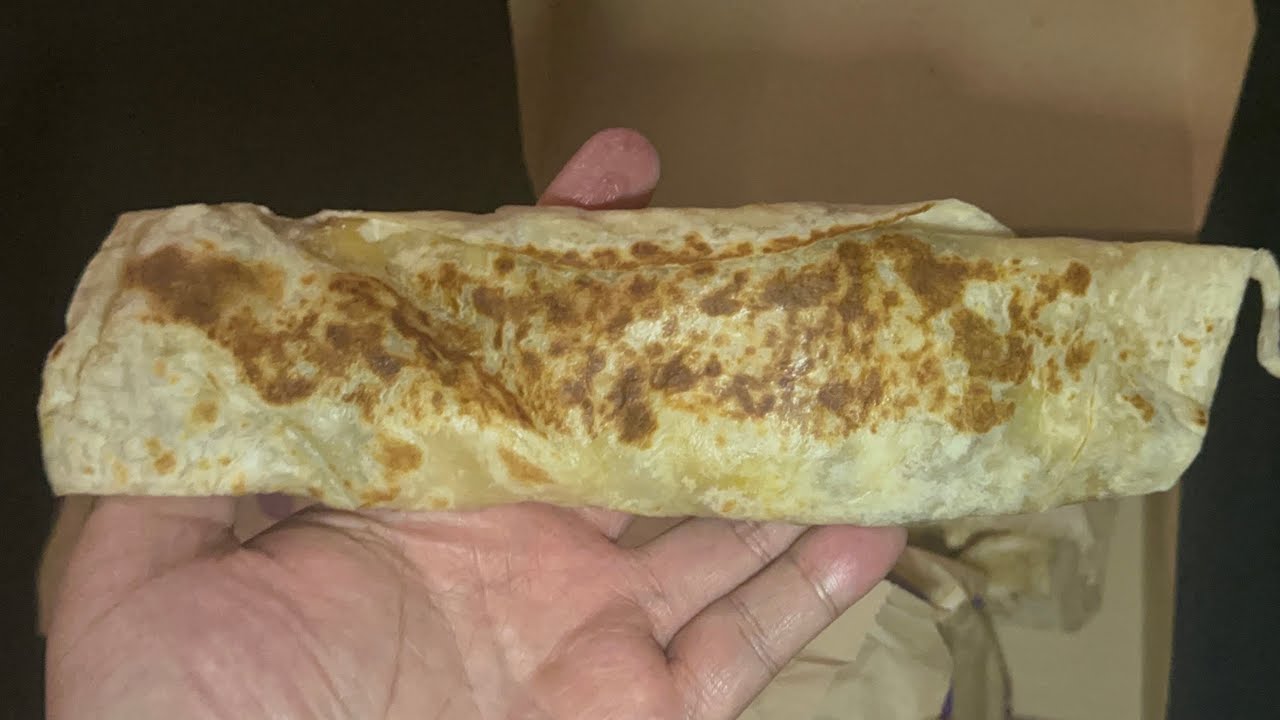 Rolled Poblano Steak Quesadilla / Taco Bell