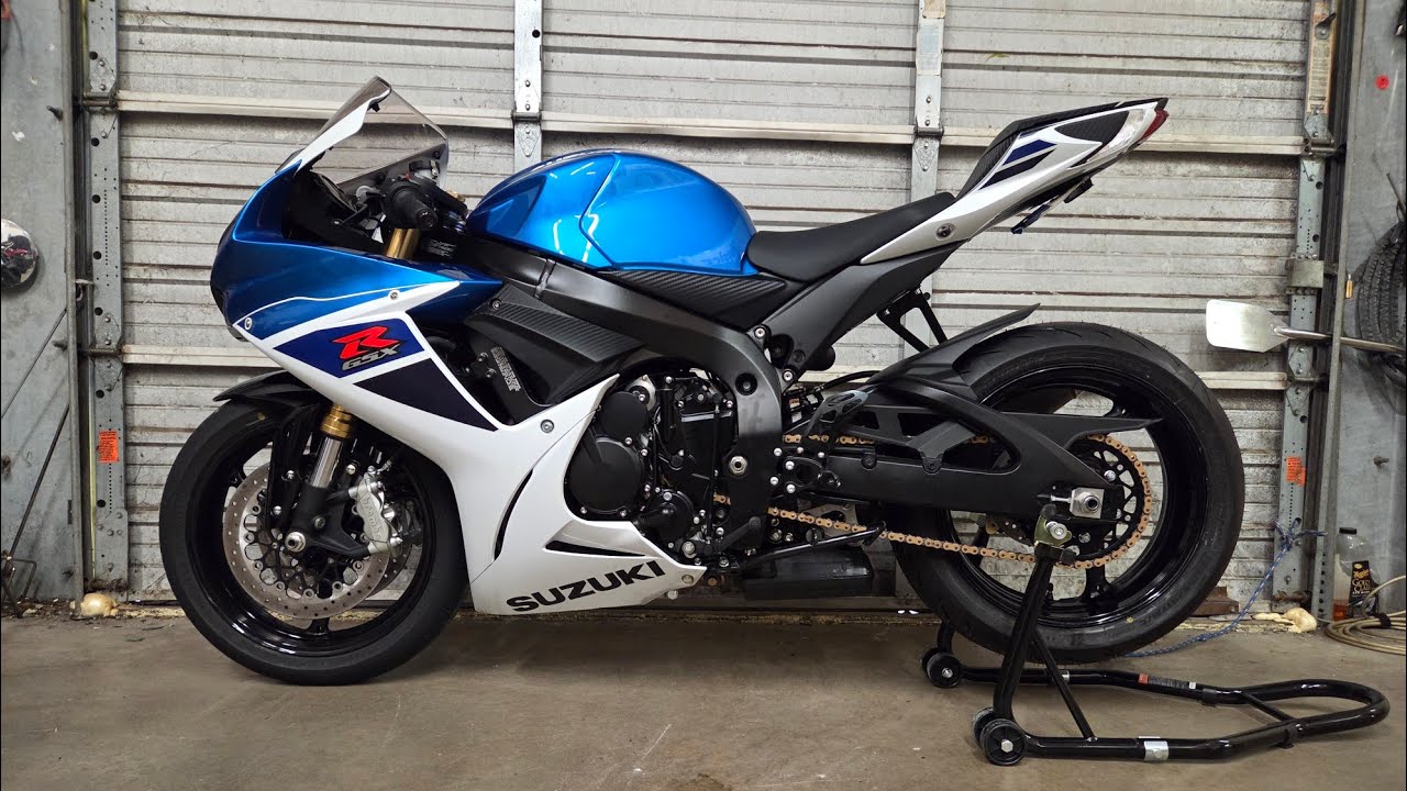 GSXR 750 vs. GSXR 600. Which is best for you?