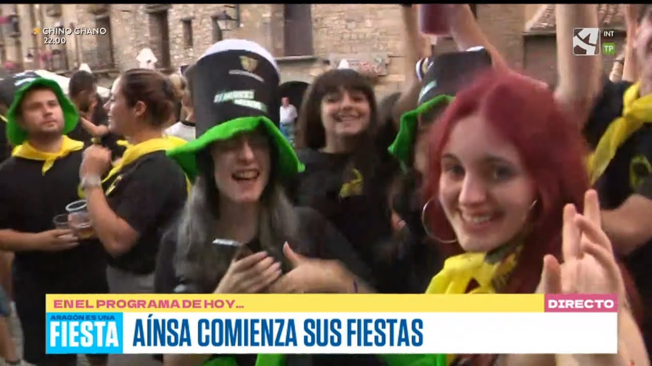 El grupo Biello Sobrarbe pregoneros de Aínsa