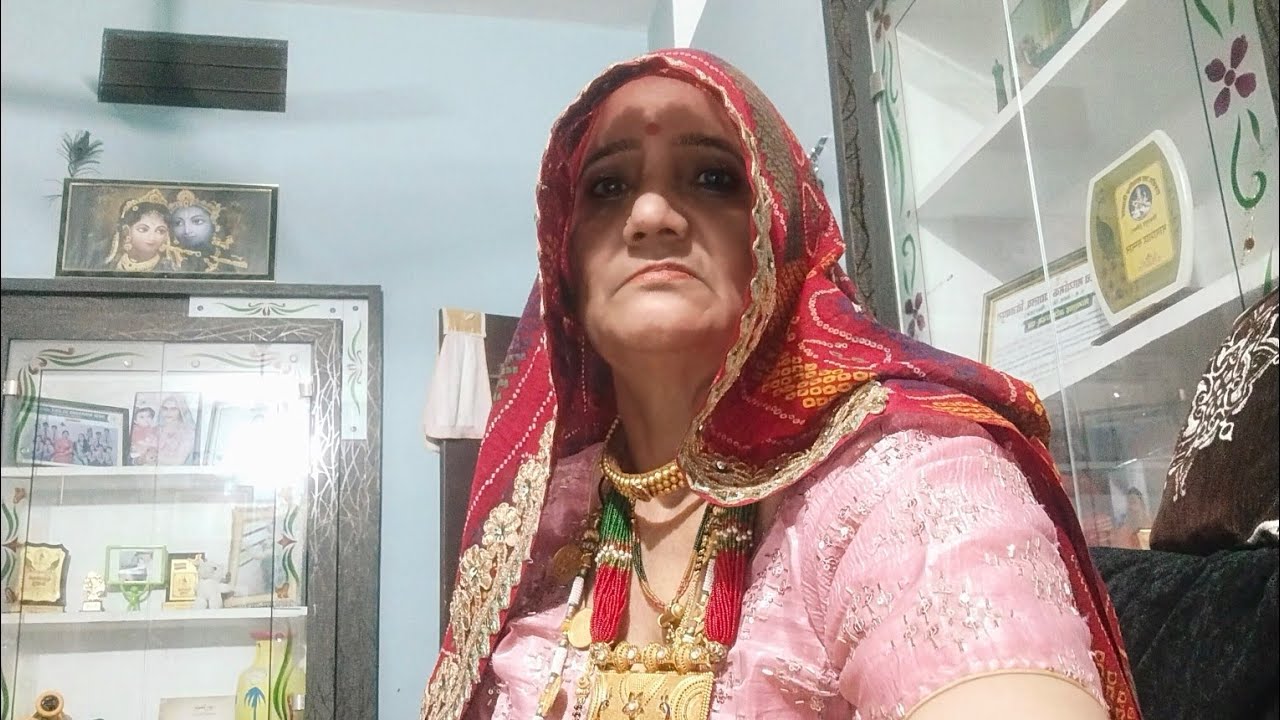 Holi ka dhamal,like share aur subscribe karen 