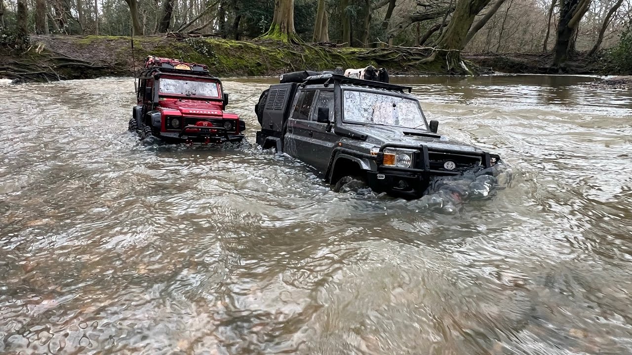RGT EX86160 LC79 & Traxxas TRX4 testing the waters #rctrail #rccrawler #traxxastrx4 #overlanding 