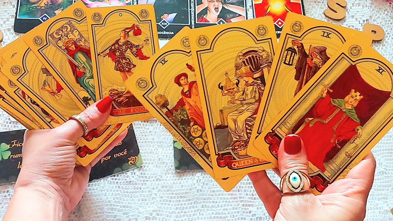 ALGUÉM DESESPERADO SEM SABER COMO VAI TE TER DE VOLTA(o mundo gira !😰) #tarot