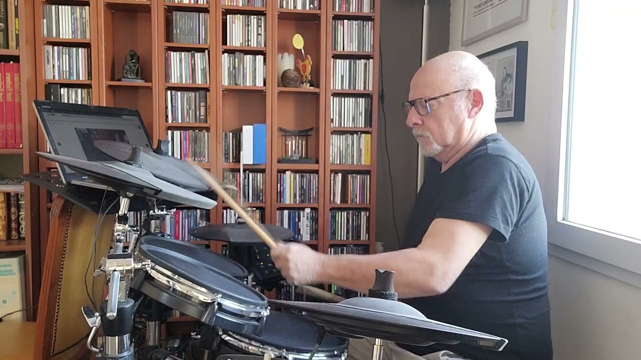 Petit travail sur ma compo  la terre à le blues  à la  batterie...