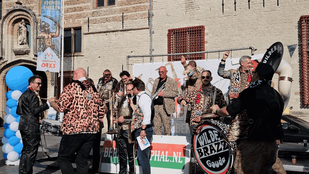 Feestkapel WildeBRAZZ dweilorkest | Krabbefestival Bergen op Zoom 2025